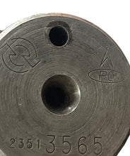 Load image into Gallery viewer, Detroit Diesel 23513565 Camshaft Series 60
