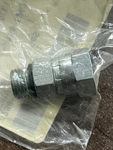 Load image into Gallery viewer, VEYANCE 5BC4UFS Adapter 4730-01-069-6221
