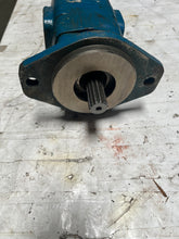 Load image into Gallery viewer, Rotor Tech GS1110.10EP Hydarulic Pump USED
