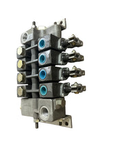 Load image into Gallery viewer, Gresen 8-694-1 4 Spool Hydraulic Control Valve
