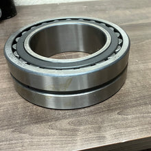 Load image into Gallery viewer, SKF 466144 Bearing
