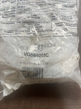 Load image into Gallery viewer, Johnson Controls VG5840MC Valve 1" 3W
