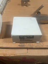 Load image into Gallery viewer, Noshok 404-MFC Needle Valve
