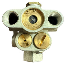 Load image into Gallery viewer, Sealco 110700 Air Brake Valve
