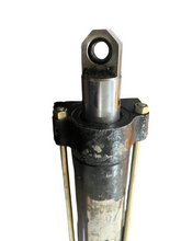 Load image into Gallery viewer, Nissan forklift 49509-FC00B Power steering cylinder
