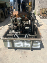 Load image into Gallery viewer, Detroit Diesel 5101426 3-53 Engine core complete 11601645
