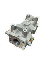 Load image into Gallery viewer, Donaldson P166107 Hydraulic Filter Housing
