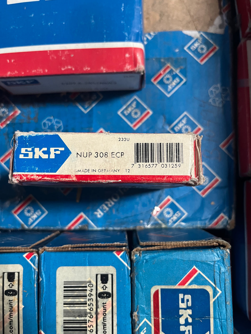 SKF NUP308ECP Single row cylindrical roller bearing