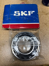 Load image into Gallery viewer, SKF C2213TN9 Spherical Roller Bearing 65x120x31mm
