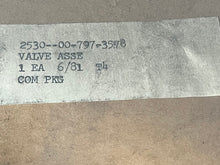 Load image into Gallery viewer, Garrison Power Steering 18R-1852-6-R Valve, Socket 2530-00-797-3578
