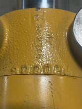 Load image into Gallery viewer, Caterpillar 04962945 Hydraulic Steering Cylinder
