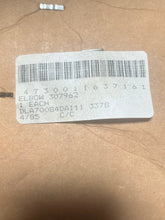 Load image into Gallery viewer, Caterpillar 307962 Elbow Tube 4730-01-163-7161
