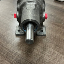 Load image into Gallery viewer, Dayton 6NY85 Cast Iron Rotary Gear Pump Head, Pedestal Design

