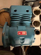 Load image into Gallery viewer, Bendix 286616 TF-501 REMAN AIR COMPRESSOR
