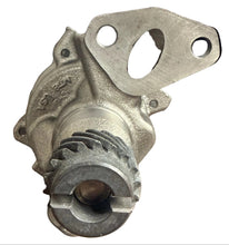 Load image into Gallery viewer, Clevite 601-2067 Oil Pump
