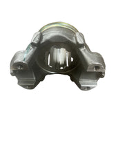 Load image into Gallery viewer, Eaton Fuller A6890 Yoke / Slinger Assy
