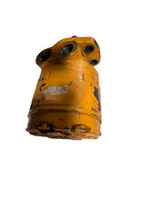 Load image into Gallery viewer, White RE3208031P Hydraulic Motor Used for John Deere
