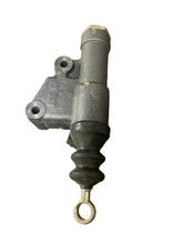 Load image into Gallery viewer, Bendix 23482 Brake Master Cylinder
