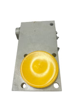 Load image into Gallery viewer, Sterer 99643-66060 Aircraft Manifold Assy - Fan Speed Thermostatic Control
