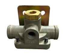 Load image into Gallery viewer, LPM N20952AD Quick Relief Valve 4820-01-095-1697
