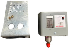 Load image into Gallery viewer, Johnson Controls P170DA-1C Pressure Switch
