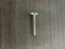 Load image into Gallery viewer, National Aerospace D762047BD Screw Machine Pack of 100, 5305-00-005-5937
