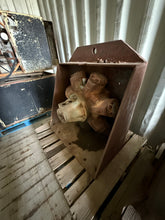 Load image into Gallery viewer, Staffa 7 Spline Radial Piston Motor
