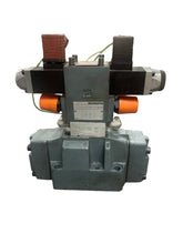 Load image into Gallery viewer, Rexroth 4WEH16H60/6AG12NS2Z45V Directional Valve 4WE6J51/AG12NZ45V
