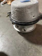 Load image into Gallery viewer, Haldex 15586708 Air Brake Chamber Model 2403
