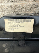 Load image into Gallery viewer, G&amp;O E1227-4 Radiator 2930-00-121-5883 Modine 1A9112
