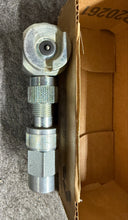 Load image into Gallery viewer, Case 324108R91 Coupler
