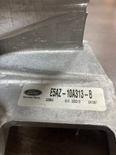 Load image into Gallery viewer, Ford E5AZ-10A313-B Alternator Mount Bracket
