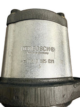 Load image into Gallery viewer, MAGNULAY M182472A PUMP MOUNT 0510 525 031 Bosch Pump
