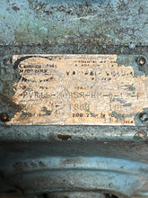 Load image into Gallery viewer, Continental Hydraulics PVR15-20BSR-RM-0-13-F Pump Used
