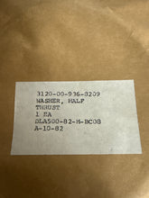 Load image into Gallery viewer, BAE Aerospace F236372 Washer, Half Thrust
