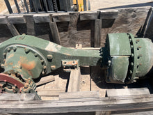 Load image into Gallery viewer, Clark 192160 Complete rear drive axle assembly differential casting123874-R
