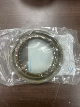 Load image into Gallery viewer, Spicer 401HH104 Seal, Oil
