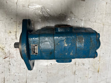 Load image into Gallery viewer, Rotor Tech GS1110.10EP Hydarulic Pump USED
