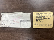 Load image into Gallery viewer, McDonnel Douglas ST3M753-9-65 Spline Head Bolt 5306-01-138-5494
