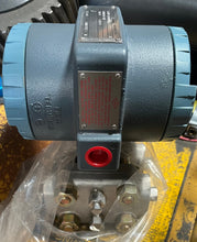 Load image into Gallery viewer, FOXBORO 823DP-I3S1SH0 PRESSURE TRANSMITTER
