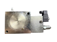 Load image into Gallery viewer, Integrated Hydraulics 2FPHX11118-01E Hydraulic Valve
