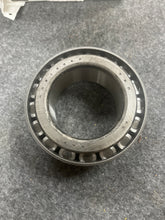 Load image into Gallery viewer, Fleetrite FPHM212049 Bearing
