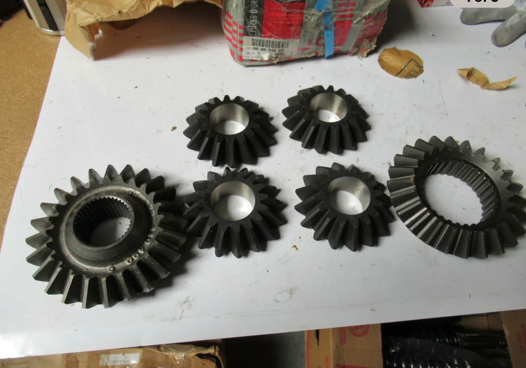 RENAULT 5000849421 GEAR SETINCLUDES 1-5060664583,1-5000664531,4-5000664582,