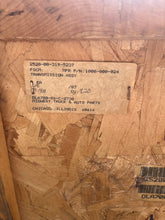Load image into Gallery viewer, Borg Warner 1008-000-024 Transmission 2520-00-319-5237 Pettibone 41813
