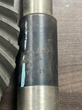 Load image into Gallery viewer, Dana 35425/33953 Ring &amp; Pinion Set Ratio, 43-6
