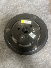 Load image into Gallery viewer, Ogura MAE-6AR-607 Air Conditioning, Clutch Assy.
