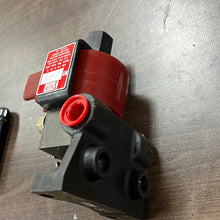 Load image into Gallery viewer, Salem 816-L-1 Valve
