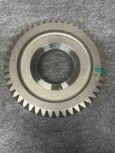 Load image into Gallery viewer, Eaton Fuller 4304263 Gear, Mainshaft
