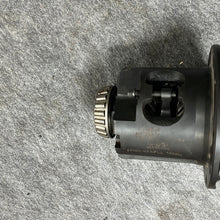 Load image into Gallery viewer, Torsen 975420-0305P T-2 Torsen Differential 10 Bolt 40000029
