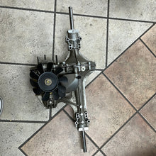Load image into Gallery viewer, Hydro-Gear 314-0510 transaxle Used
